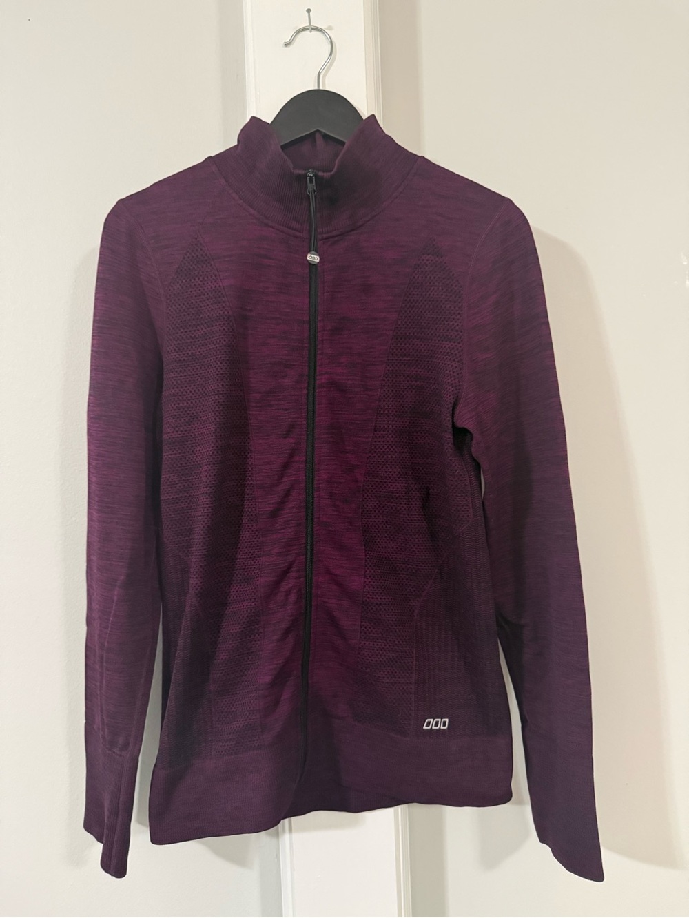 Lorna Jane Seamless Plum Full-Zip Performance Sweater